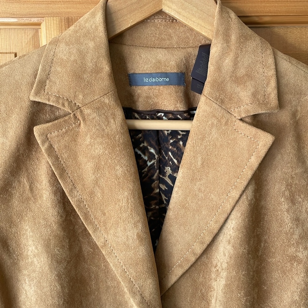 Liz Claiborne Tan Suede Blazer - Picture 4 of 13
